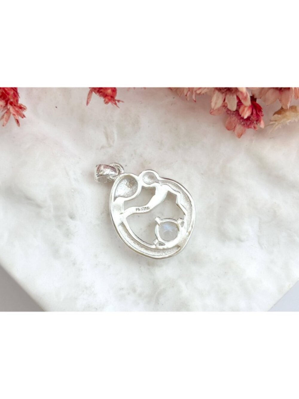 Moonstone Gemstone Mother & Child Figural Sterling Silver 925 Vintage Pendant